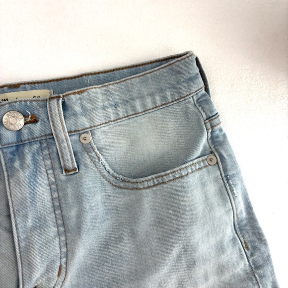 Madewell Light Blue High-Rise Mid-Length Stretch Cutoff Denim Shorts (25) - Picture 6 of 15